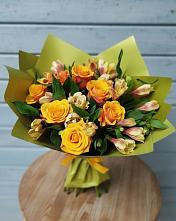 Букет цветов из:  Альстромерии и Розы в Кореновске