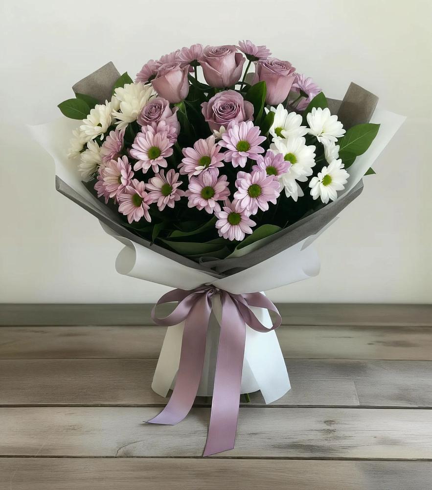 Букет цветов из: Хризантемы и Розы в Кореновске