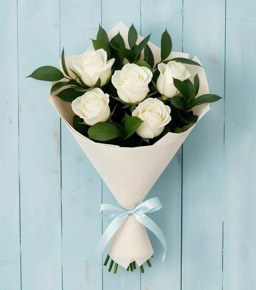 Букет цветов из: Розы в Кореновске