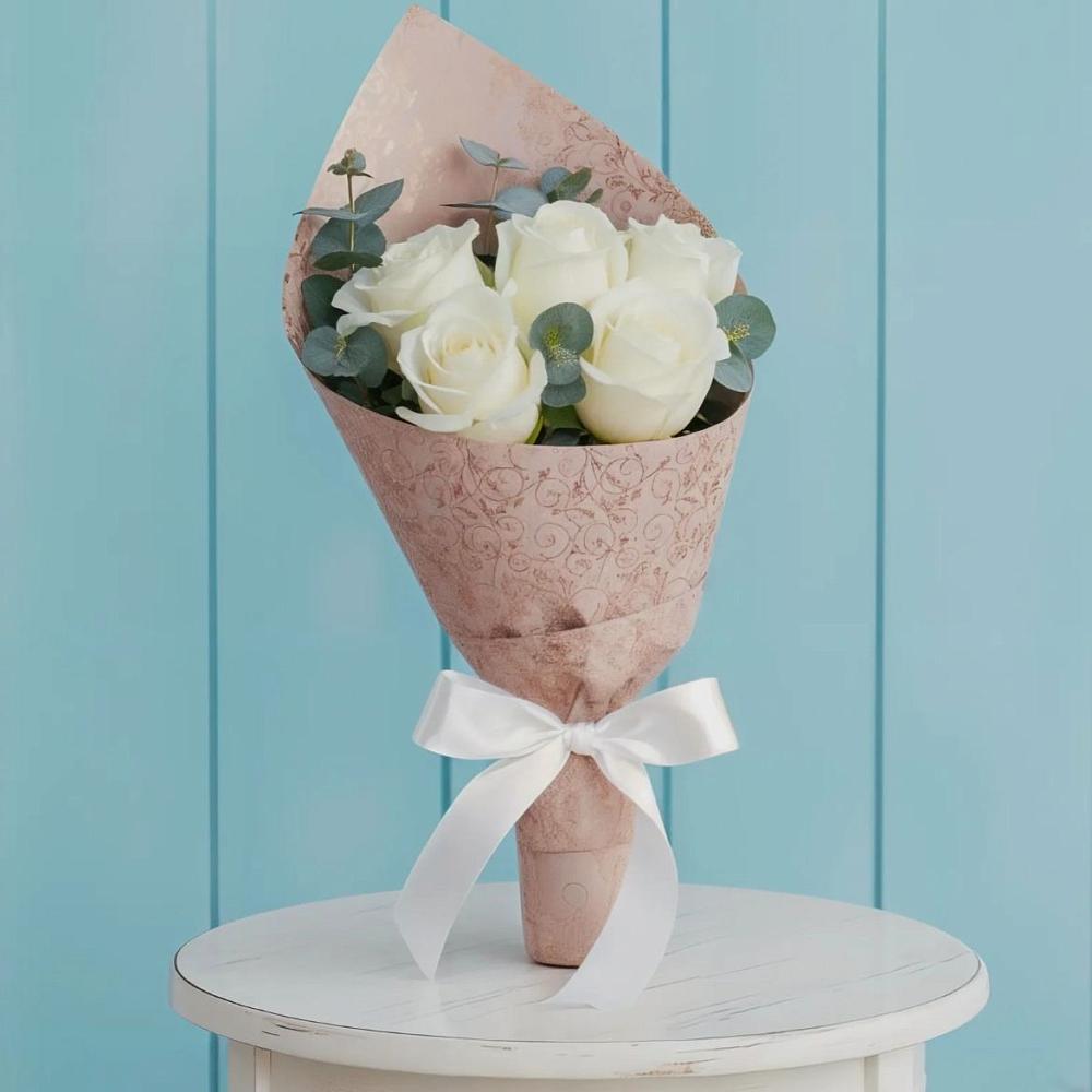 Букет цветов из: Розы в Кореновске