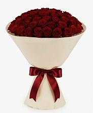 Букет 101 Бордовая роза Блэк Бакарра в Кореновске