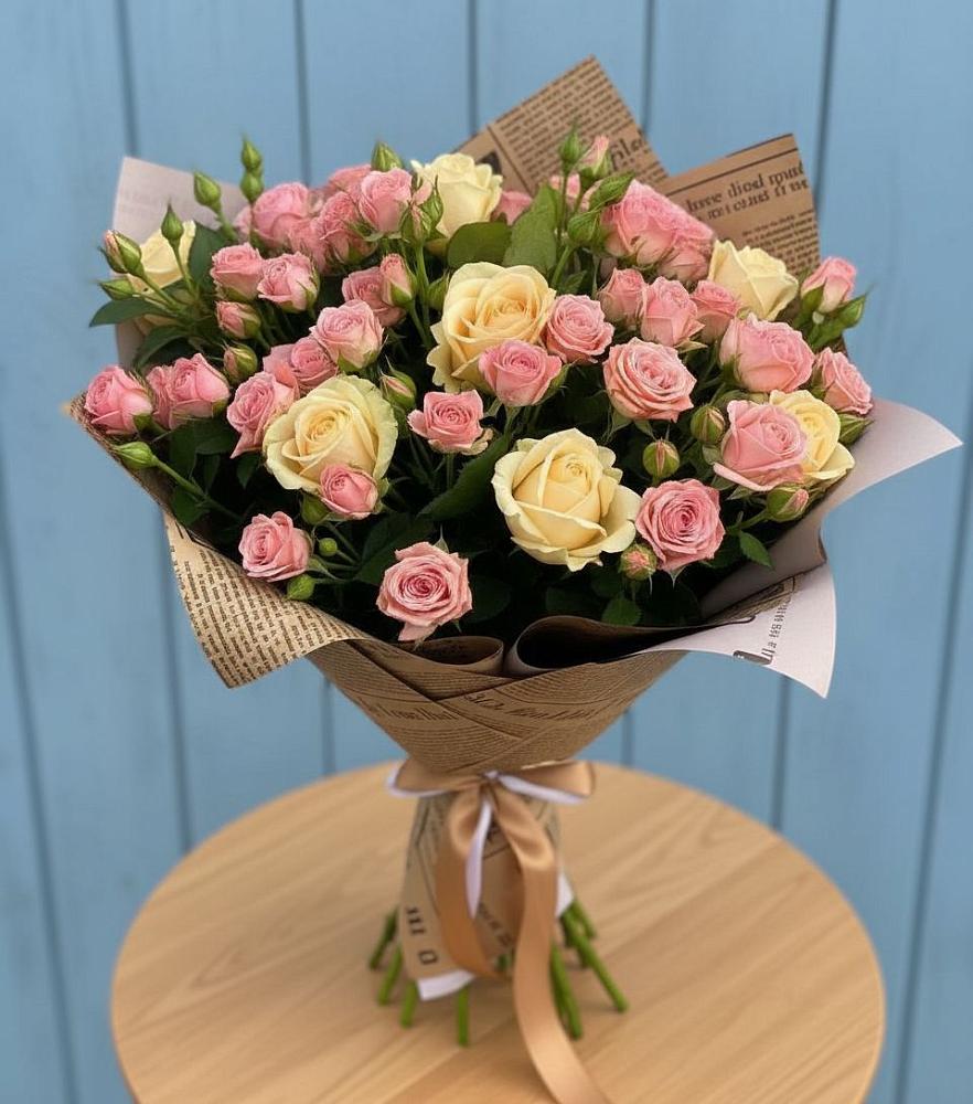 Букет цветов из: Розы в Кореновске
