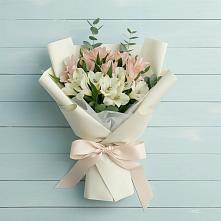 Букет цветов из:  Альстромерии в Кореновске