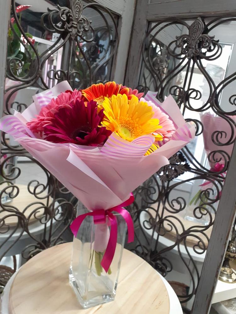 Букет цветов из: Герберы в Кореновске