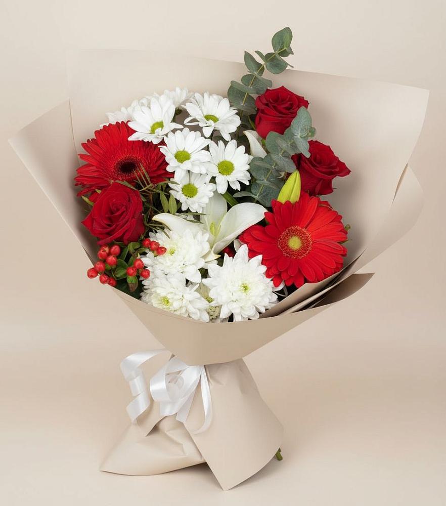 Букет цветов из: Розы, Хризантемы, Герберы и Лилии в Кореновске