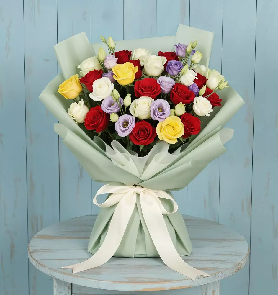 Букет цветов из: Розы в Кореновске