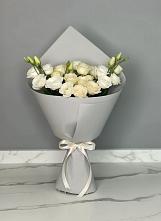 Букет цветов из:  Розы и Лизиантусы #REPLACE_PRED# Кореновске